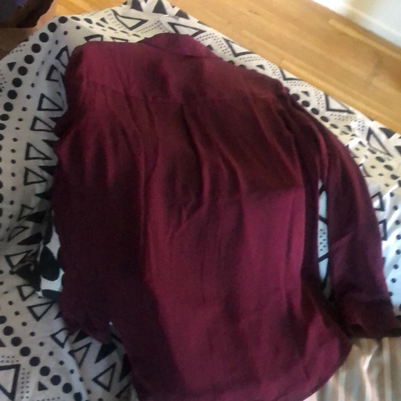 Express button down city blouse - Picture 4 of 4